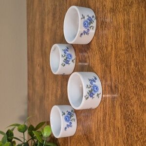 VINTAGE Blue Floral Design Porcelain Napkin Rings, Set of 4